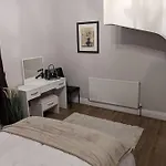 Apartman 4 Bedroom Near Racecourse York