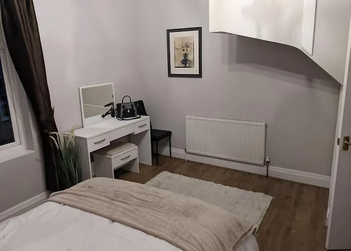 Apartment 4 Bedroom Near Racecourse York